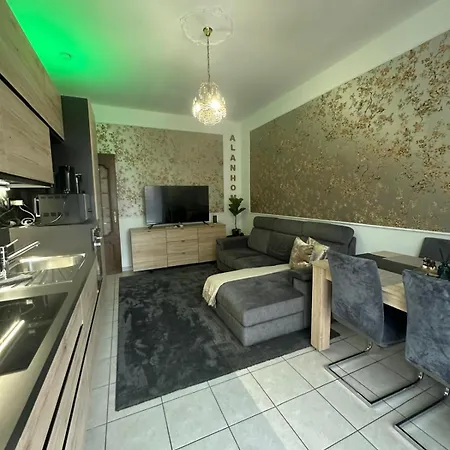 Alan Apartment *