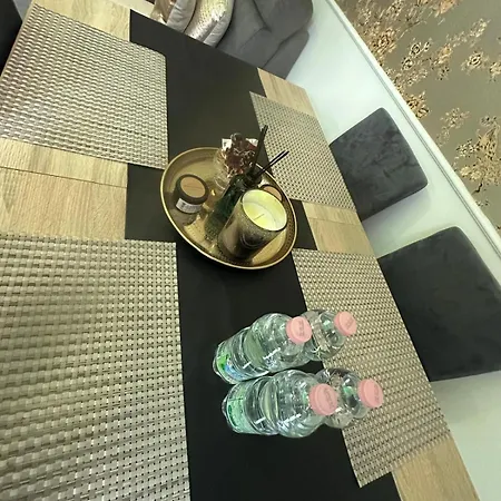 Apartment Alan Turin